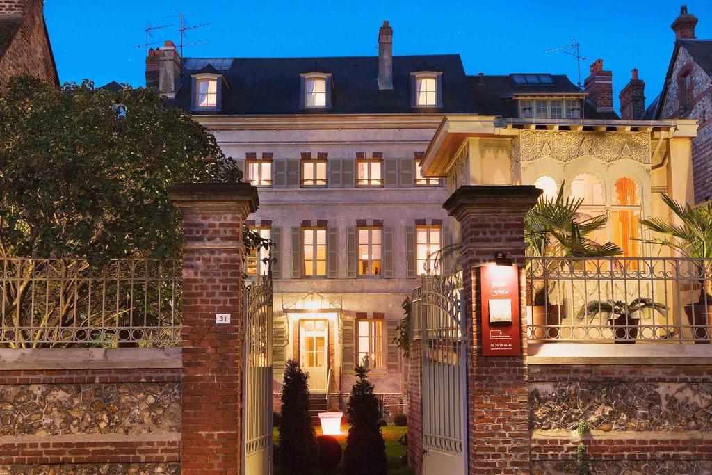 La Petite Folie Bed & Breakfast Honfleur Exterior foto